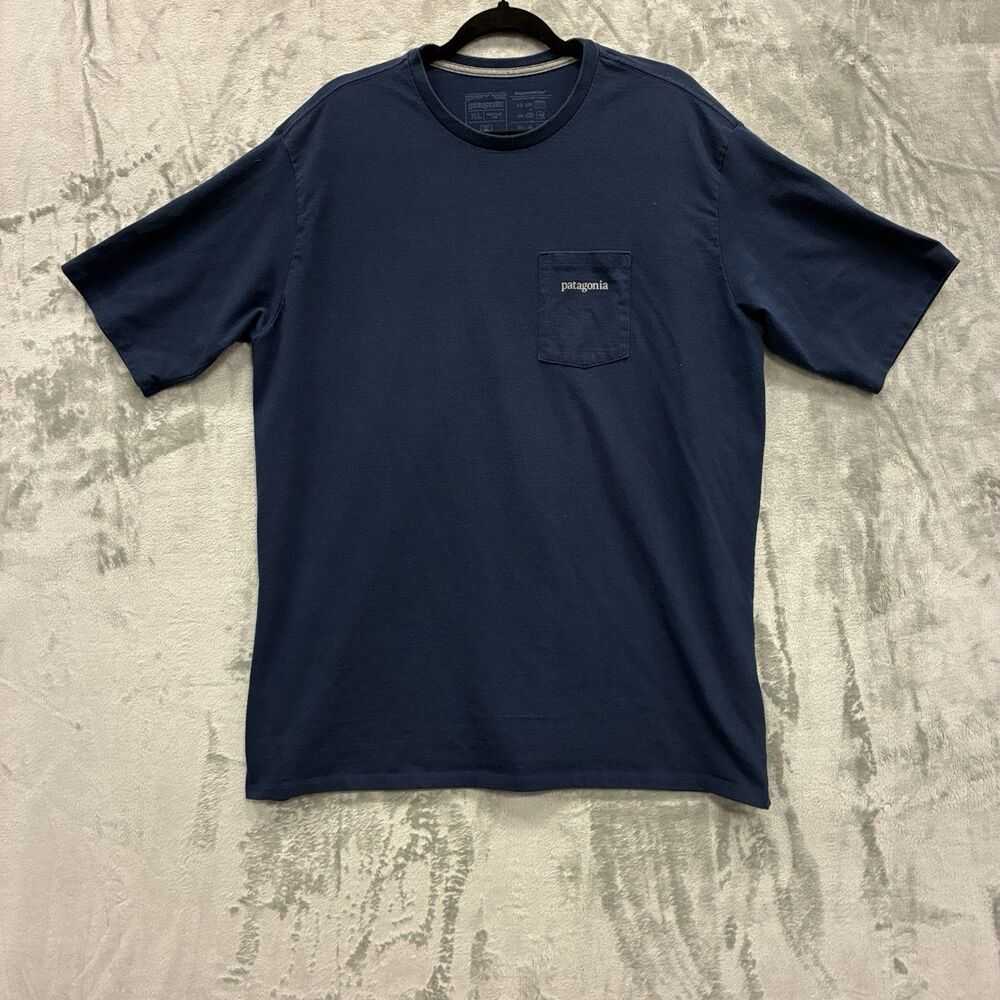Patagonia Men's XL Responsibili-Tee T Shirt Blue Pocket Graphic Outdoors Hiking